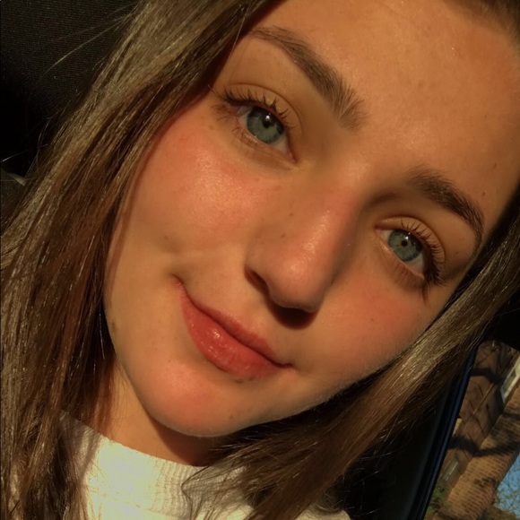 Meet your Posher, Sharin - Picture 1 of 1